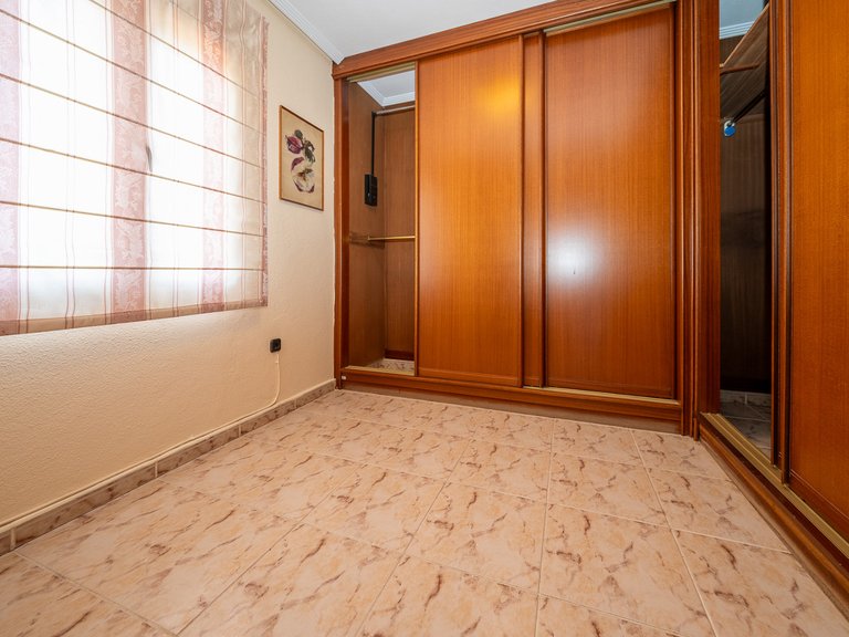 Villa for Sale in Torrevieja, Alicante 16