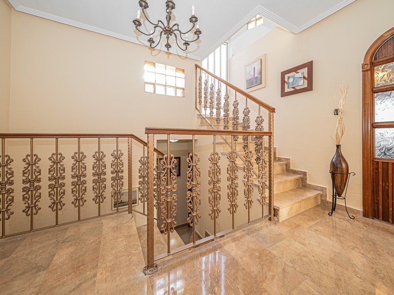 Villa for Sale in Torrevieja, Alicante 11