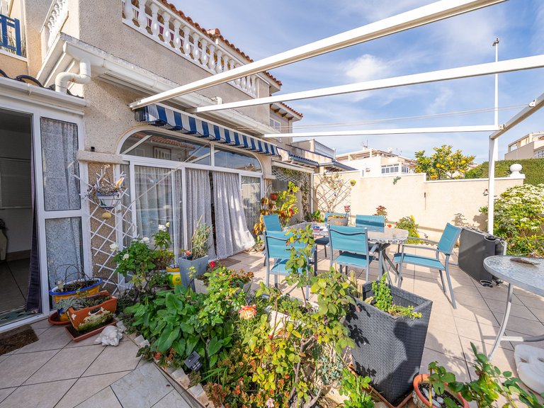 Apartment for Sale in Playa Flamenca, Alicante 2