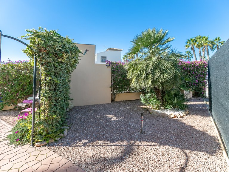 Apartment for Sale in Playa Flamenca, Alicante 46