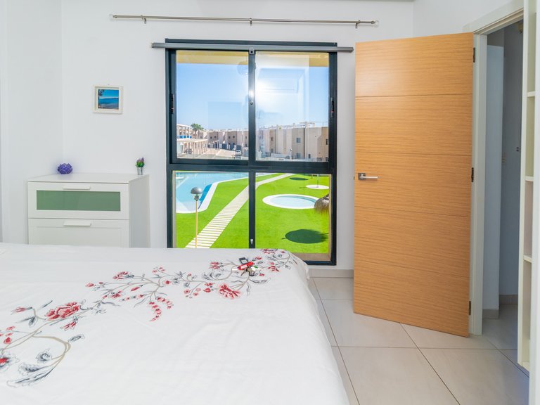 Apartment for Sale in La Zenia, Alicante 18