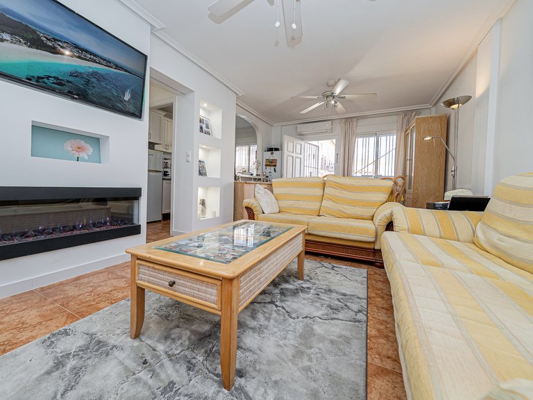Town House for Sale in Cabo Roig, Alicante 8