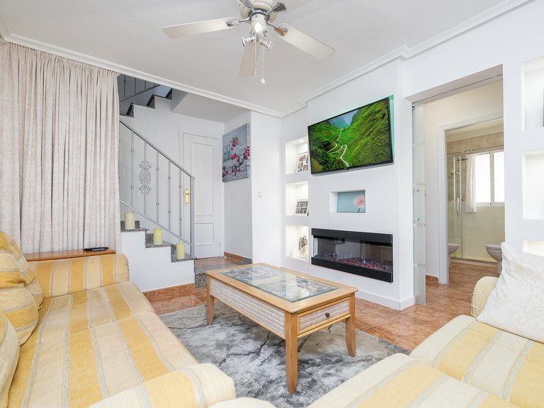 Town House for Sale in Cabo Roig, Alicante 10