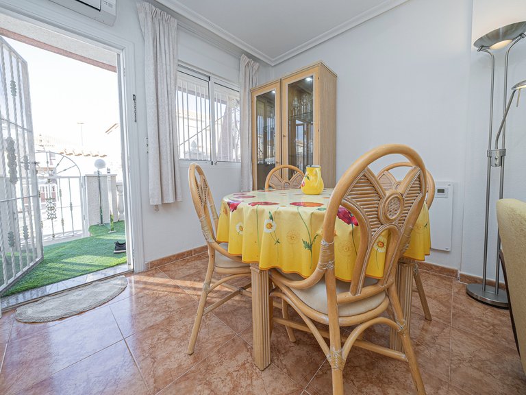 Town House for Sale in Cabo Roig, Alicante 5