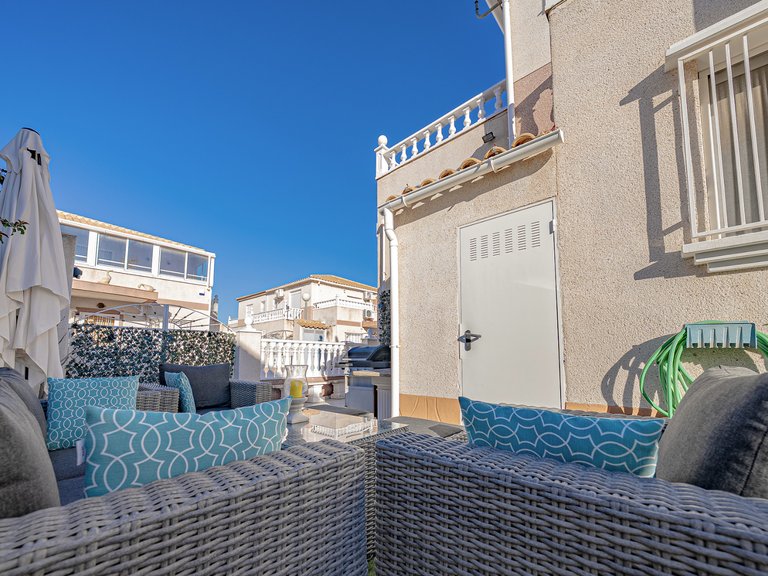 Town House for Sale in Cabo Roig, Alicante 40