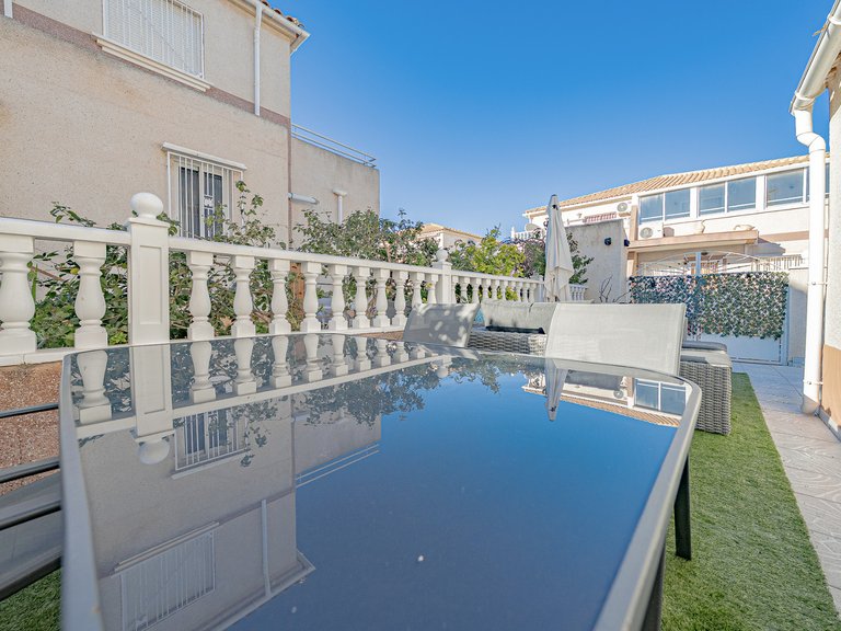 Town House for Sale in Cabo Roig, Alicante 37