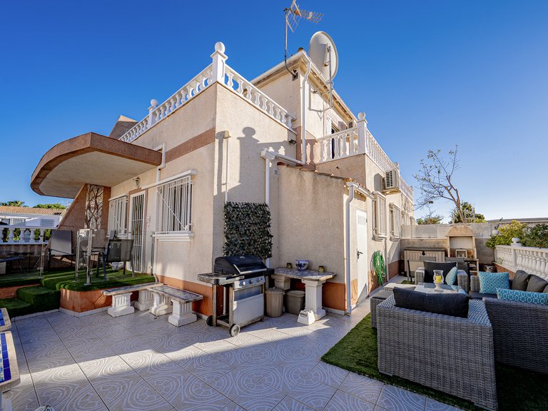 Town House for Sale in Cabo Roig, Alicante 41