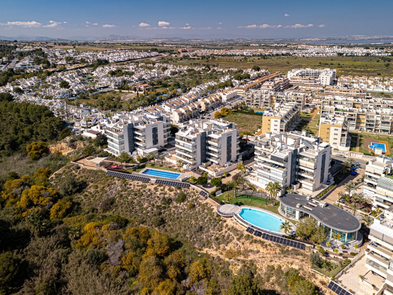 Apartment for Sale in Villamartin, Alicante 3