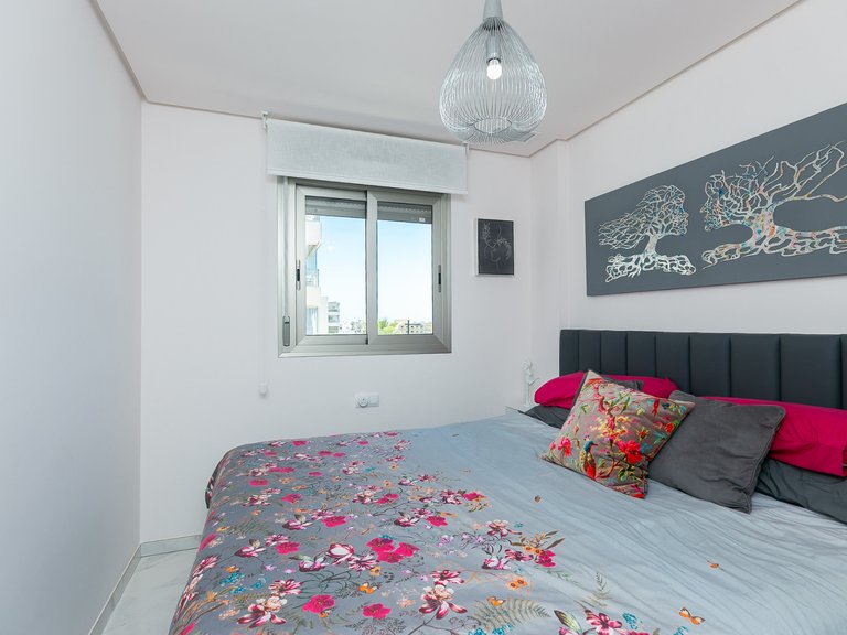 Apartment for Sale in Villamartin, Alicante 27