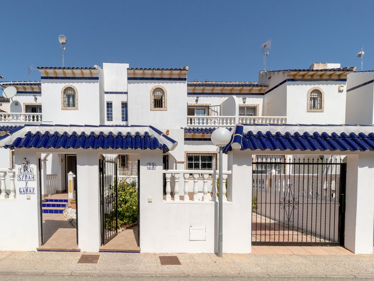 Town House for Sale in Playa Flamenca, Alicante 40