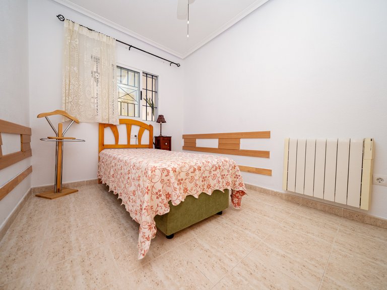 Apartment for Sale in Playa Flamenca, Alicante 18