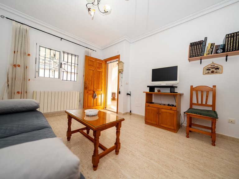 Apartment for Sale in Playa Flamenca, Alicante 10