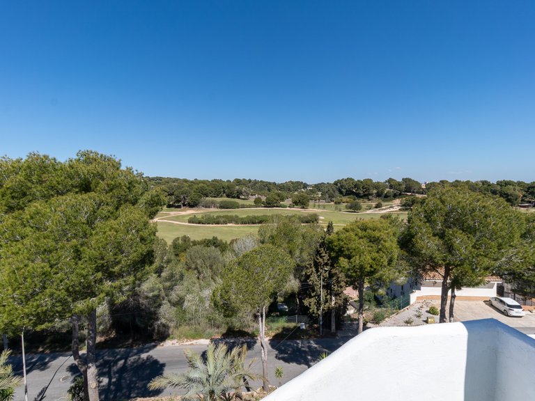 Villa for Sale in Villamartin, Alicante 43