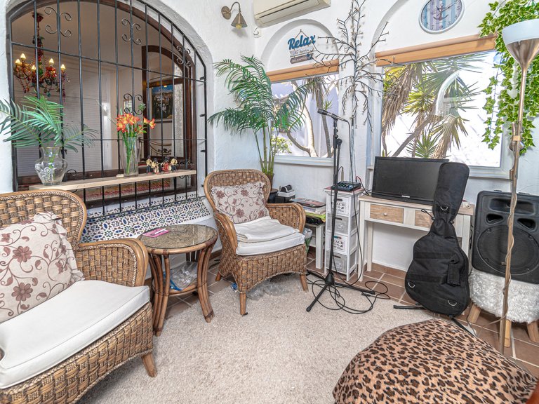 Villa for Sale in Villamartin, Alicante 29