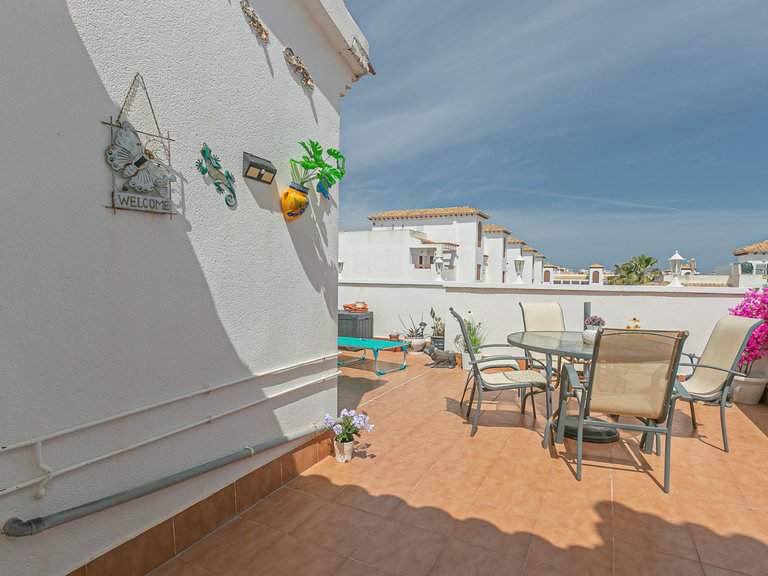 Apartment for Sale in Playa Flamenca, Alicante 41