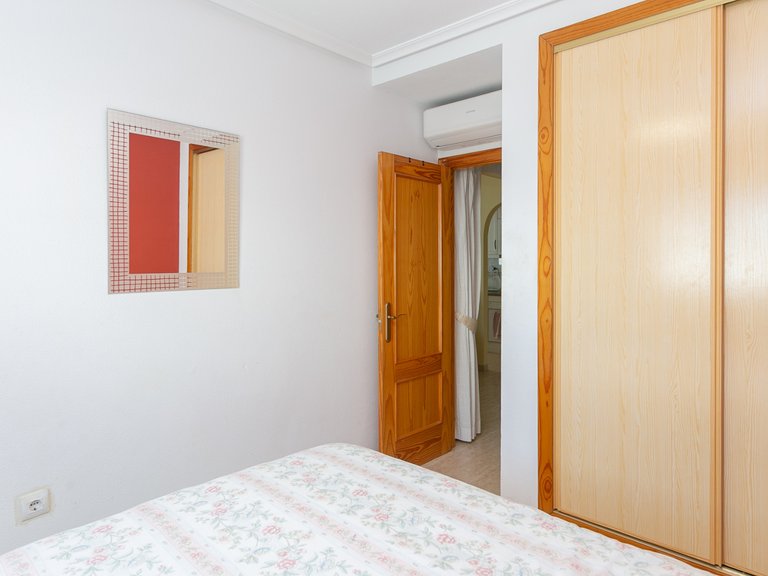 Apartment for Sale in Playa Flamenca, Alicante 30