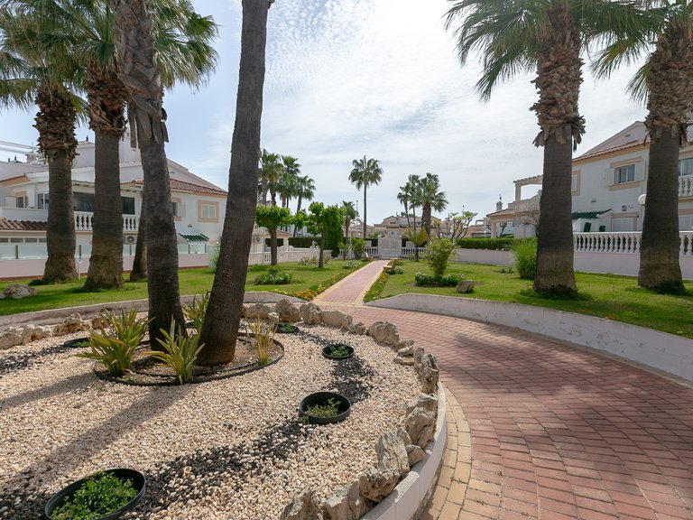 Apartment for Sale in Playa Flamenca, Alicante 49