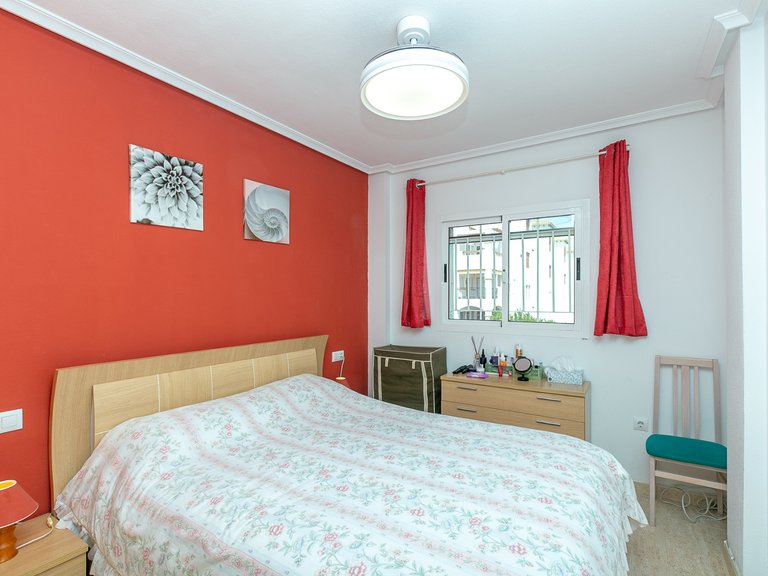 Apartment for Sale in Playa Flamenca, Alicante 28