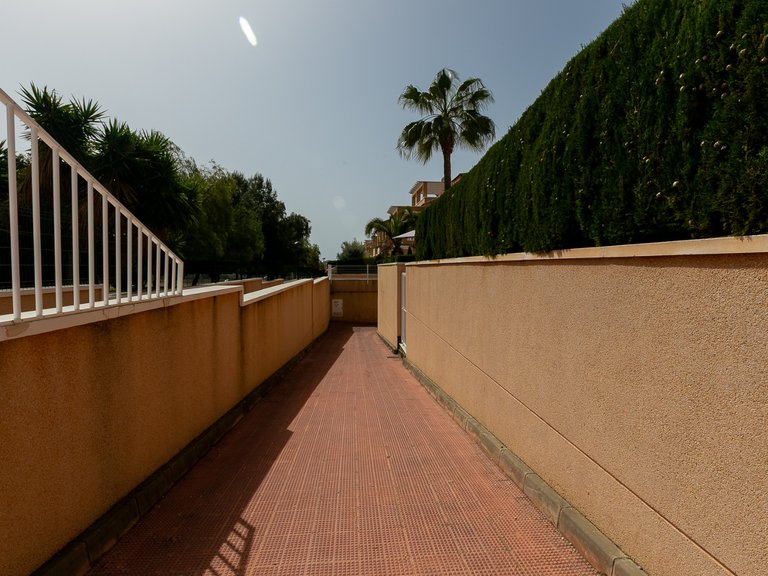 Town House for Sale in Playa Flamenca, Alicante 46