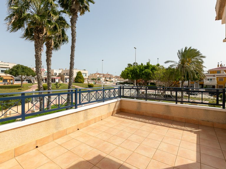 Town House for Sale in Playa Flamenca, Alicante 44