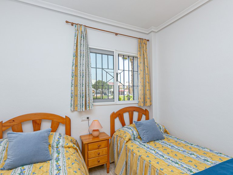 Town House for Sale in Playa Flamenca, Alicante 38