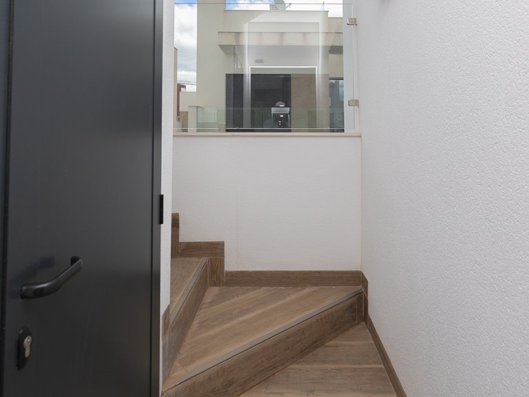 Villa for Sale in Los Montesinos, Alicante 47