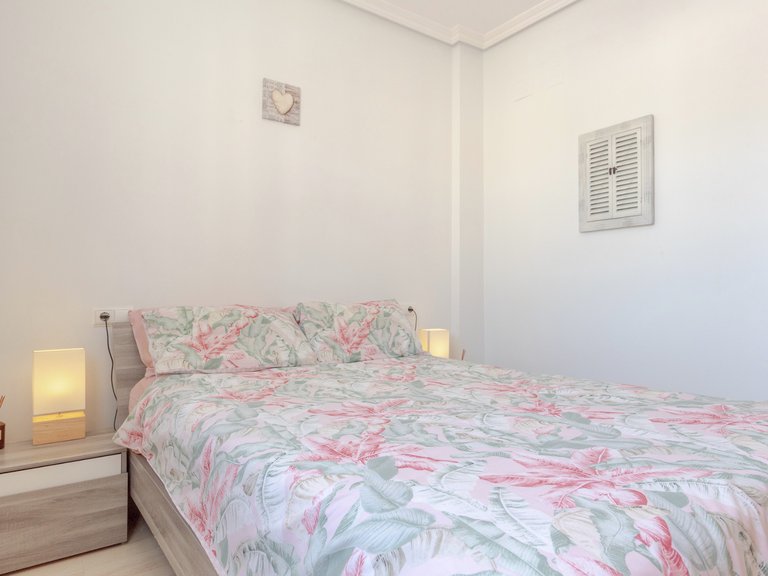 Town House for Sale in Cabo Roig, Alicante 17