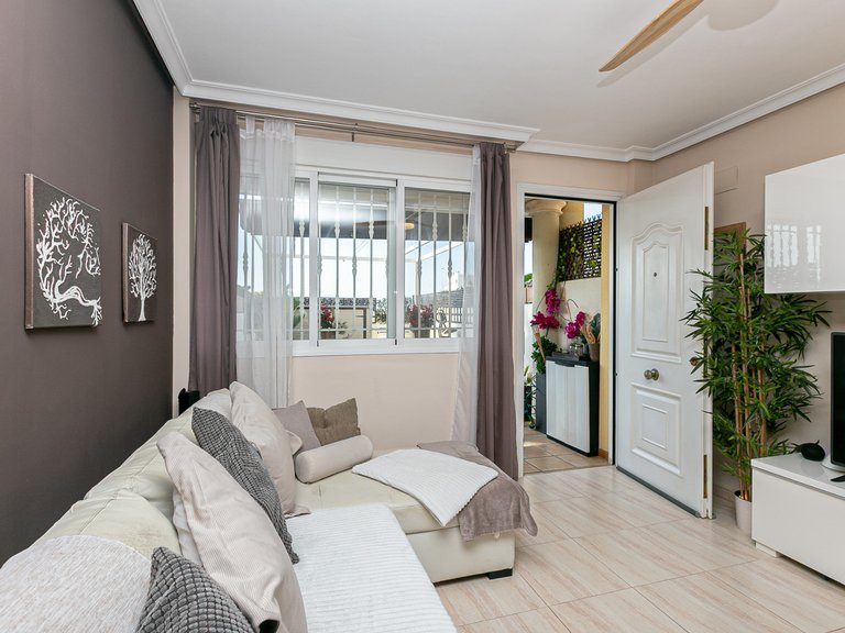 Town House for Sale in Cabo Roig, Alicante 8