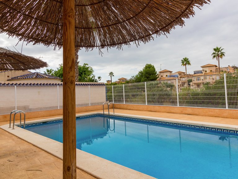 Town House for Sale in Playa Flamenca, Alicante 28