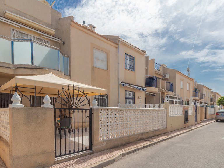 Apartment for Sale in Torrevieja, Alicante 1