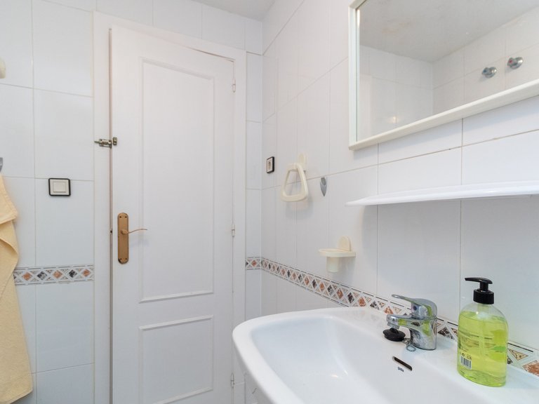 Apartment for Sale in Torrevieja, Alicante 12