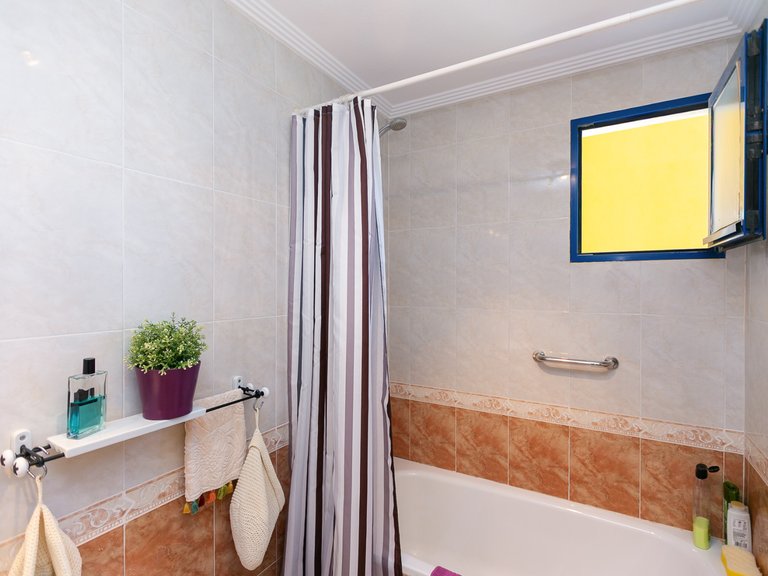 Apartment for Sale in Campoamor, Alicante 28