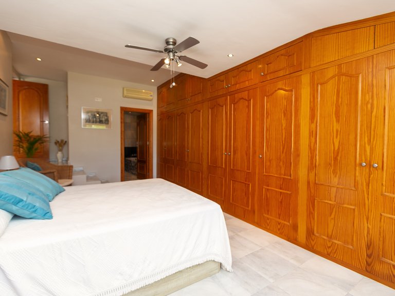 Villa for Sale in Los Balcones, Alicante 33