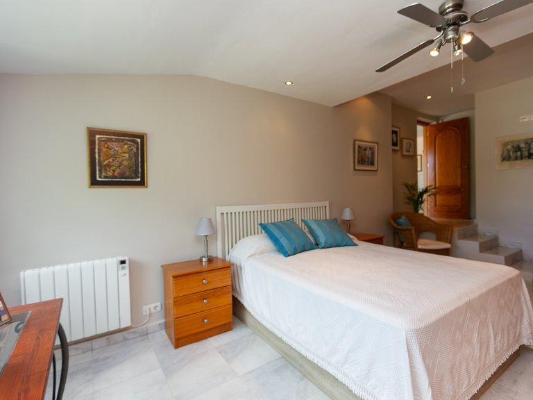 Villa for Sale in Los Balcones, Alicante 30