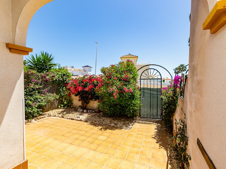 Town House for Sale in La Zenia, Alicante 44