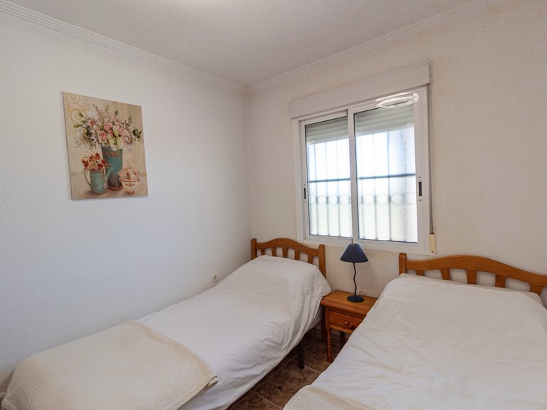 Apartment for Sale in La Zenia, Alicante 11