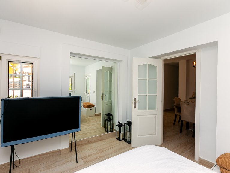 Villa for Sale in Villamartin, Alicante 23