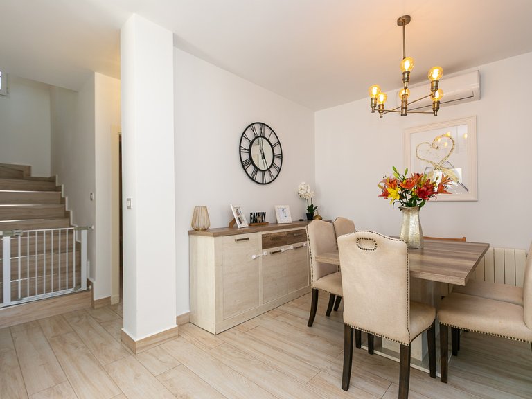 Villa for Sale in Villamartin, Alicante 15