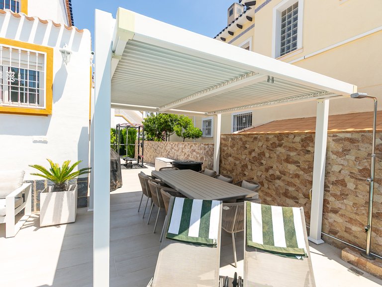 Villa for Sale in Villamartin, Alicante 48
