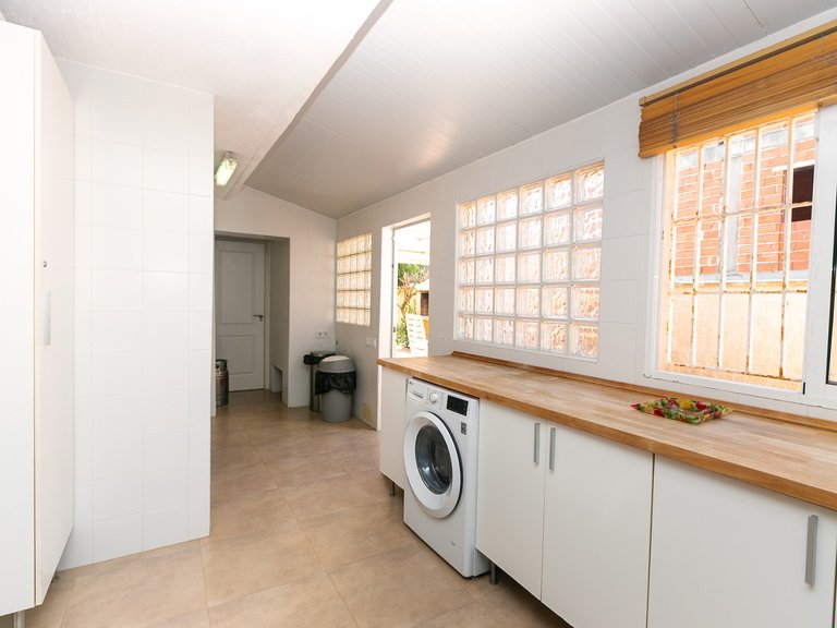 Villa for Sale in La Zenia, Alicante 21