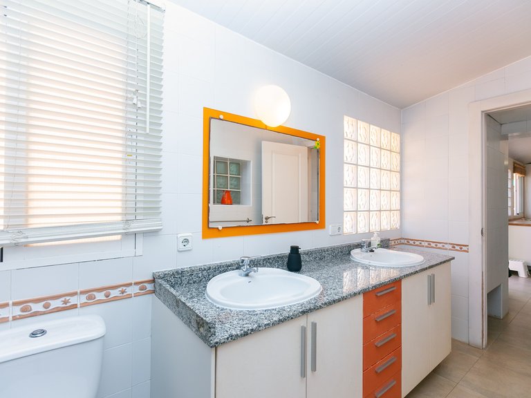 Villa for Sale in La Zenia, Alicante 24