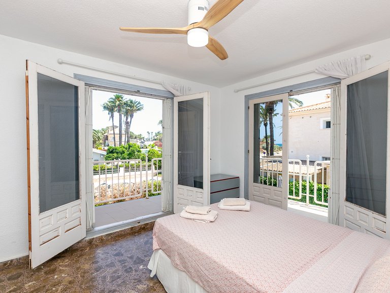Villa for Sale in La Zenia, Alicante 30