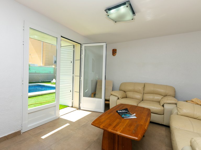 Villa for Sale in La Zenia, Alicante 13