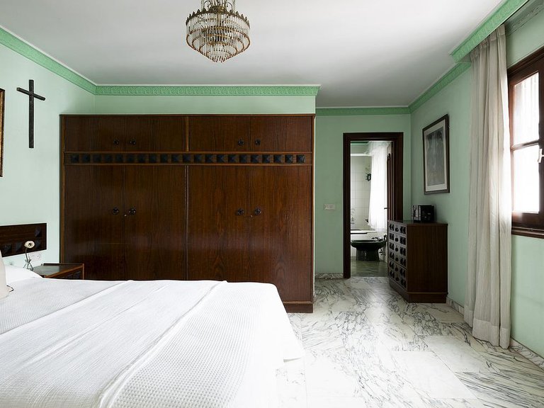 Town House for Sale in Costa del Sol San Pedro De Alcántara, Malaga 16