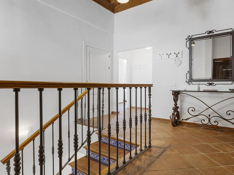 Town House for Sale in Costa del Sol Benahavís, Malaga 2
