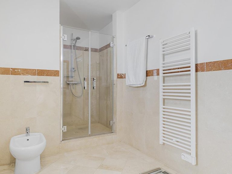 Town House for Sale in Costa del Sol Benahavís, Malaga 10