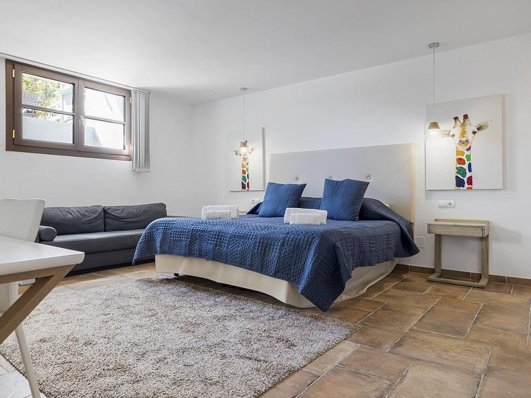 Town House for Sale in Costa del Sol Benahavís, Malaga 17