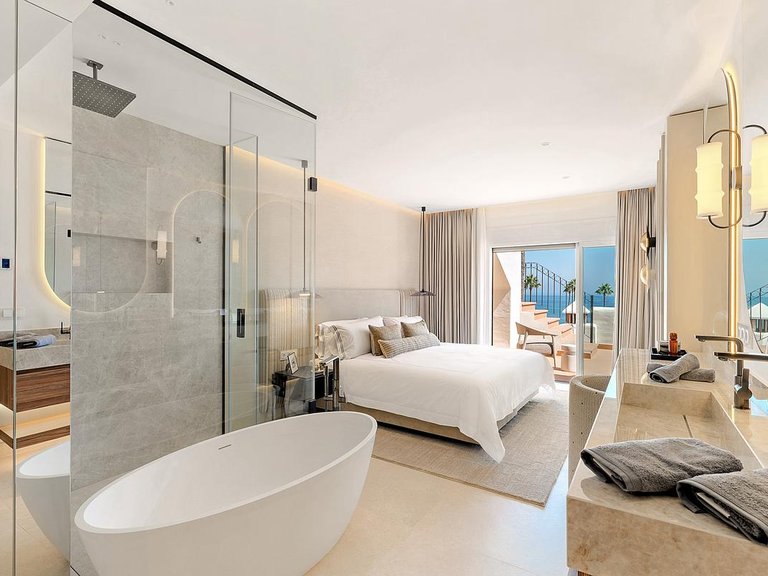 Penthouse for Sale in Costa del Sol Estepona, Malaga 13