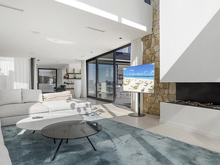 Villa for Sale in Costa del Sol Benahavís, Malaga 3