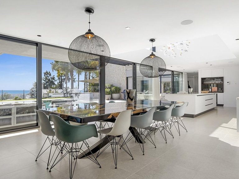 Villa for Sale in Costa del Sol Benahavís, Malaga 7